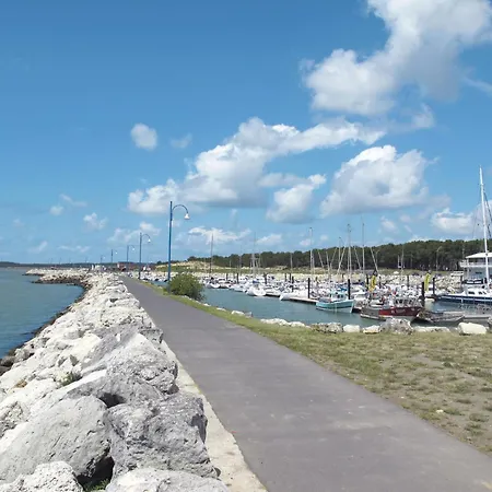 Les Maisons De L'ocean-3 By Interhome * La Palmyre